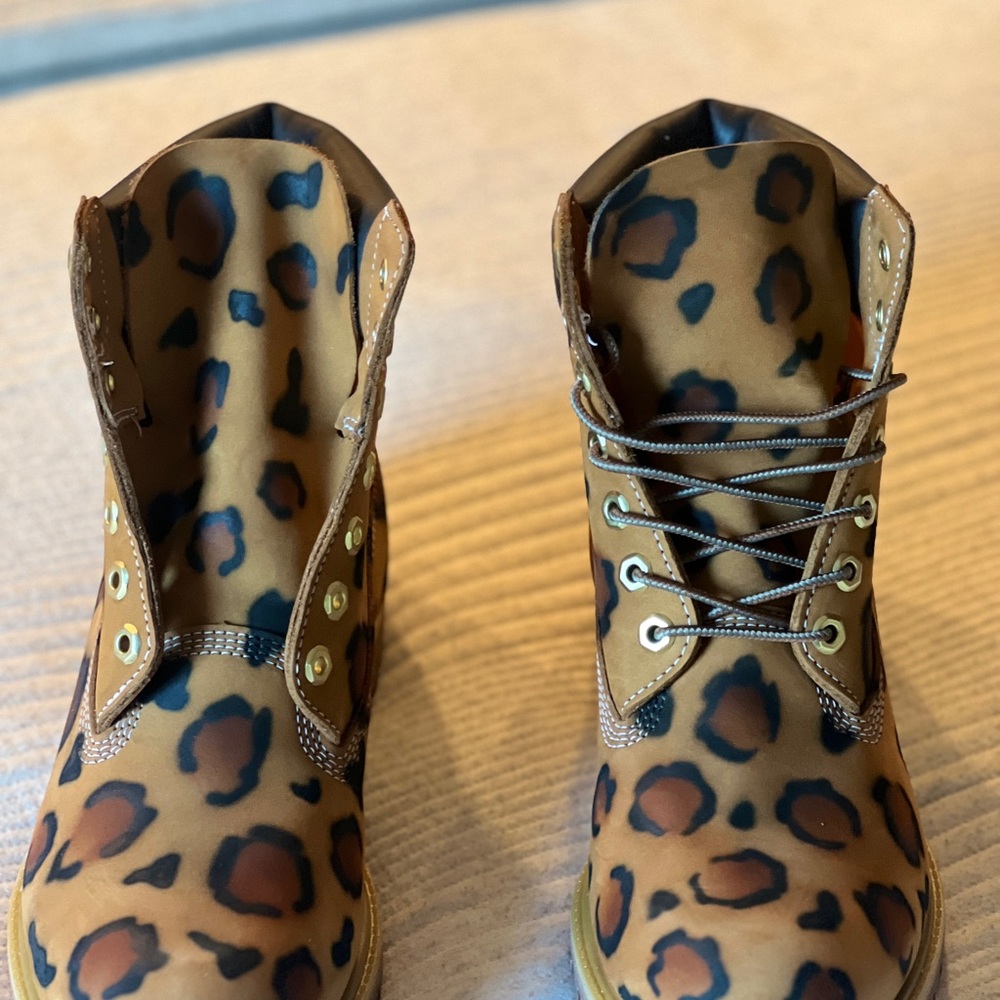 Timberland Men’s Brown Leopard Combat Boots - Picture 2 of 9